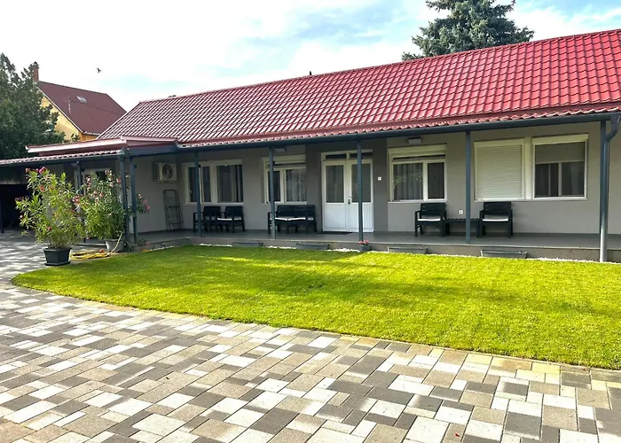 Tahiti Garden Apartman Hajdúszoboszló